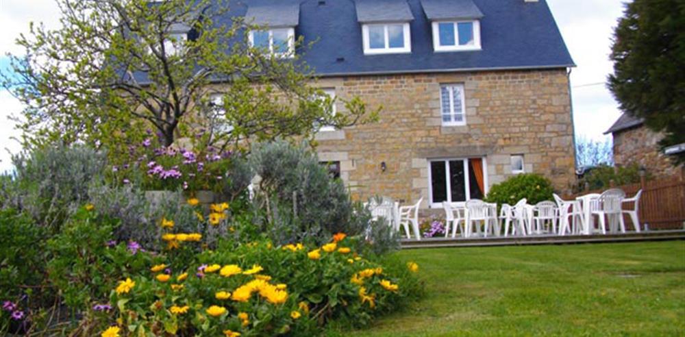 hotel le relais de launay ploubazlanec