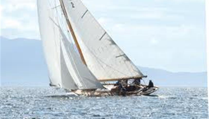 classic chanel regatta paimpol