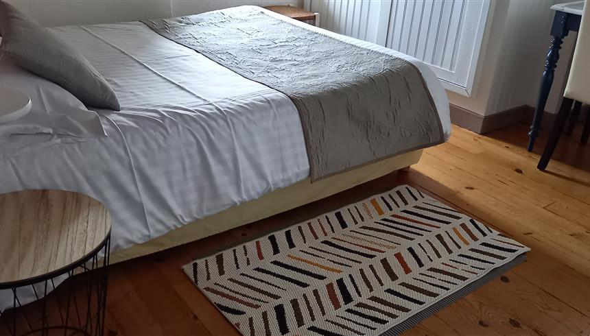 chambre n°5, vue mer latérale et jardin